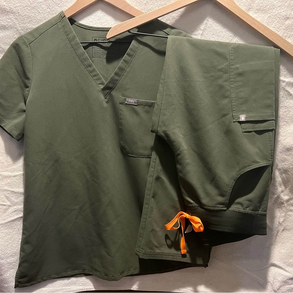 Figs Olive Green Scrub Set with Orange Accent